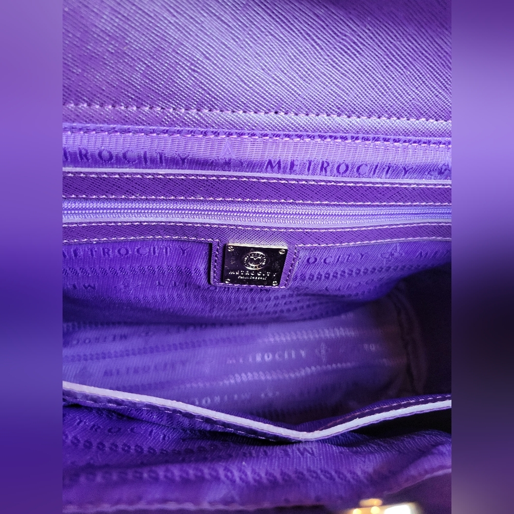 METROCITY Saffiano Shoulder Bag NWOT - Picture 10 of 14